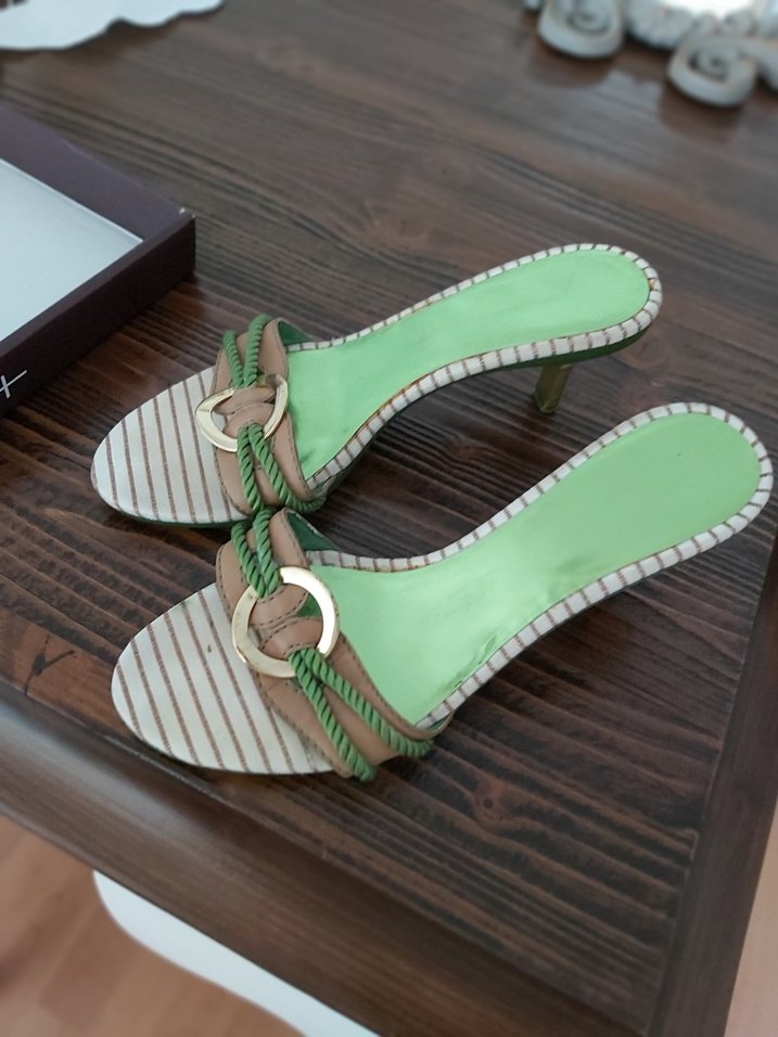 Yeşil Bağcıklı Stiletto Topuklu Sandalet - Görsel 2