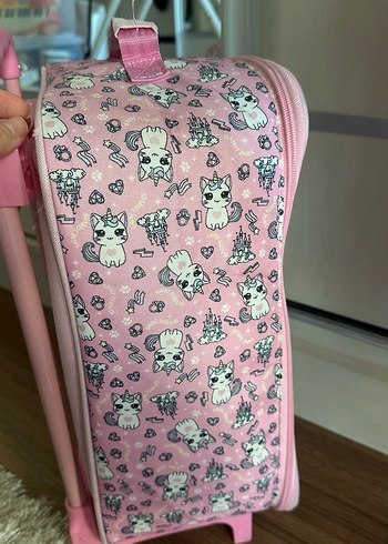 Pembe lcw valiz - Görsel 6