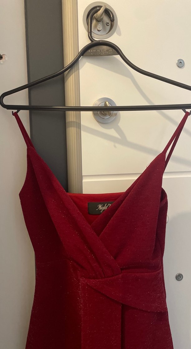 Bordo V Yakalı Drapeli Mini Abiye Elbise - Görsel 4