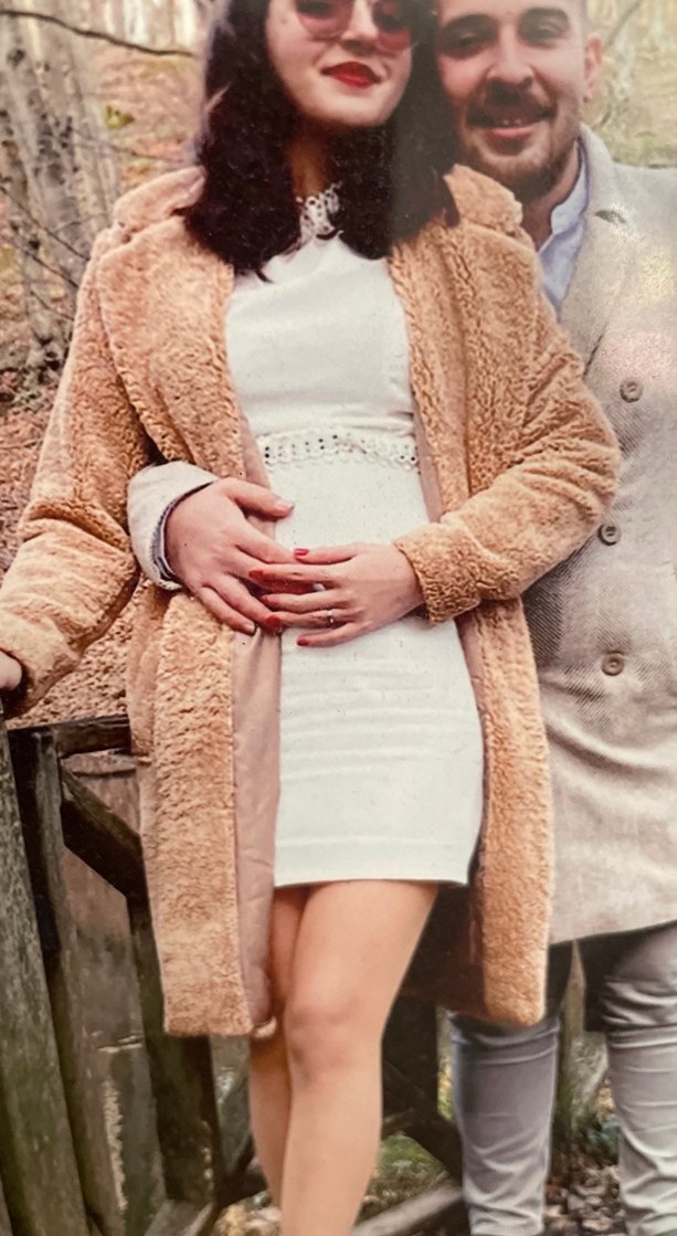 Uzun Kollu Fırfırlı Beyaz Midi Elbise - Görsel 2