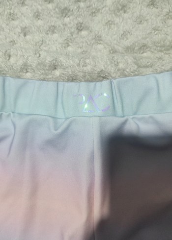 Kızlar İçin Pastel Batik Desenli Şort - Görsel 5