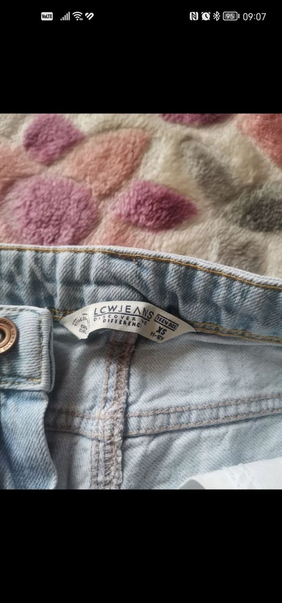 Kızlar için Çıtçıtlı Mavi Denim Şort - Görsel 3