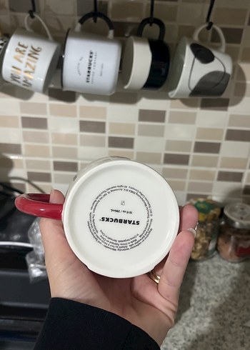 Beden Starbucks Kırmızı Kulplu Beyaz Kutup Ayısı Kupa