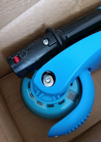 Rookie Işıklı Mavi Çocuk Scooterı - Görsel 4