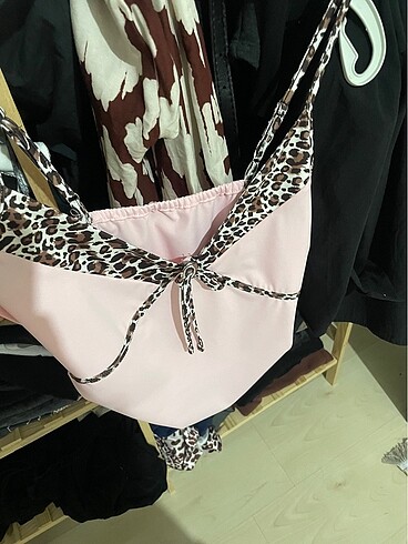s Beden Leopar crop top