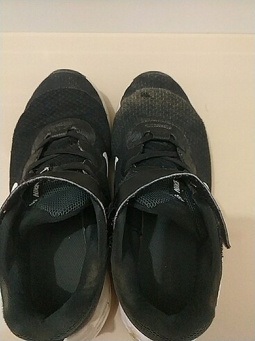 Nike 33numara erkek çocuk ayakkabı 