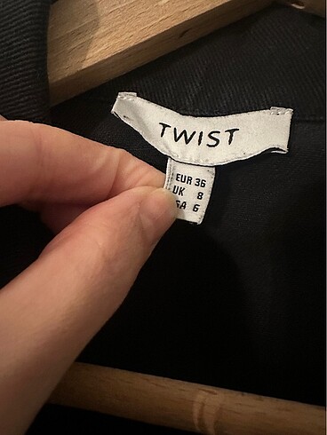 36 Beden siyah Renk Twist pullu kot ceket