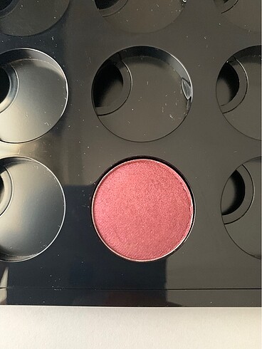 MAC Cranberry Refill Far