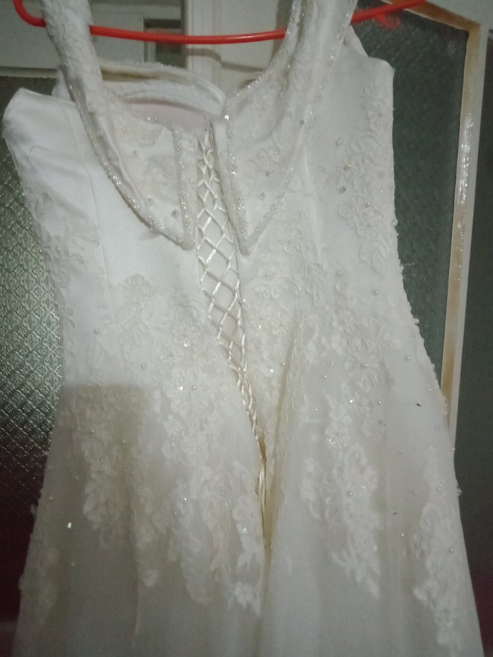 Uzun Beyaz Straplez Prenses Gelinlik - Görsel 2