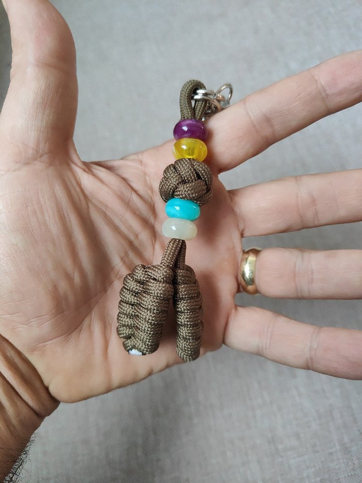 Renkli Püsküllü Bohem Paracord Anahtarlık - Görsel 5