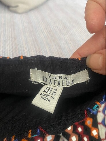 Zara Zara etek