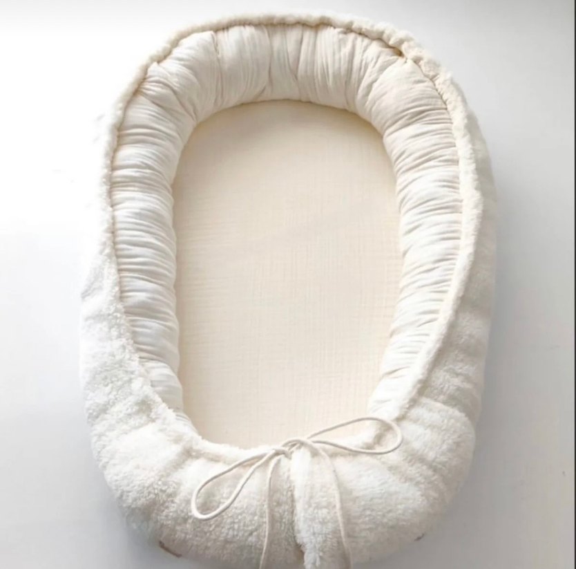 Beyaz Peluş Bebek Uyku Yatağı - Görsel 2