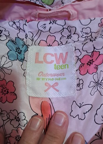 Düğmeli Pembe Kız Montu Kapüşonlu - Görsel 2