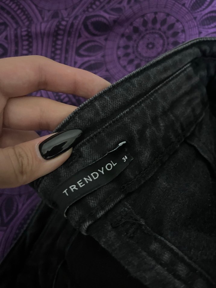 Düğmeli Siyah bol paça Kadın Kot Pantolon - Görsel 5