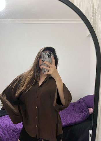 Düğmeli Kahverengi Kadın Gömlek - Görsel 3