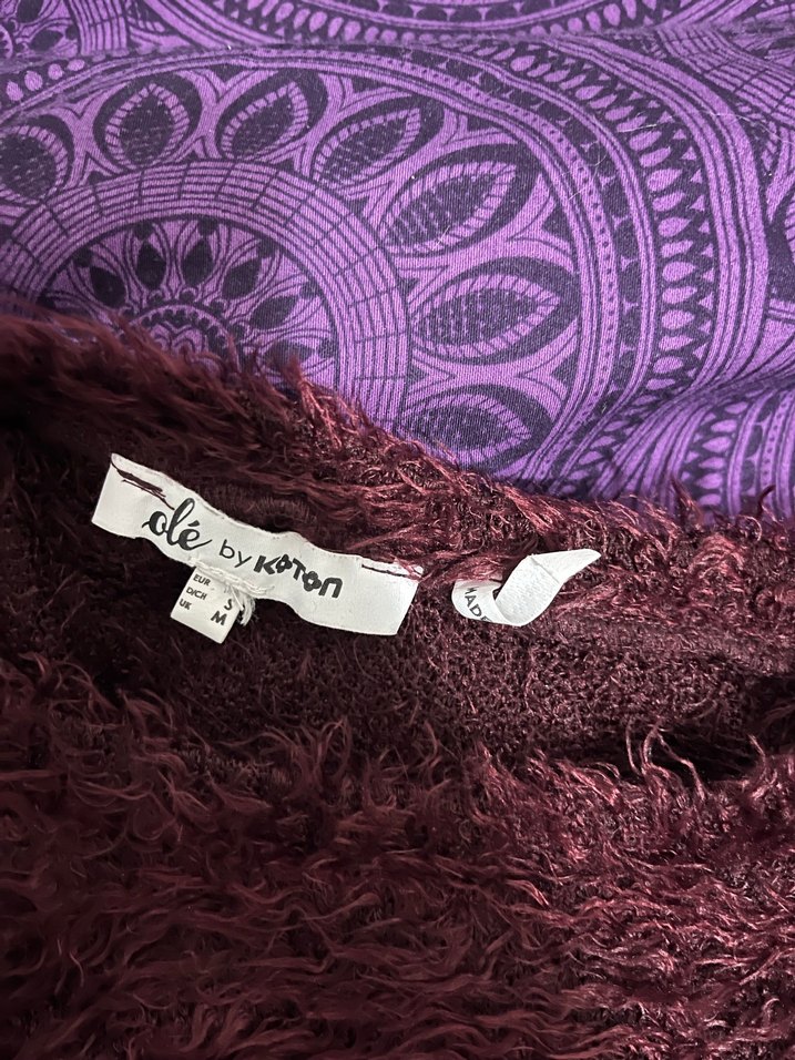 Bordo Yüksek Yakalı Kadın Mini Süet Kazak - Görsel 3