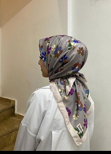 Ebru Maternity Sıfır eşarp 