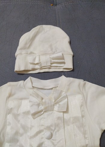 Düğmeli Pamuklu Beyaz Bebek Hastane Kıyafeti - Görsel 3