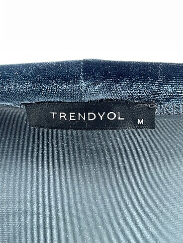 m Beden çeşitli Renk Trendyol & Milla Bluz %70 İndirimli.