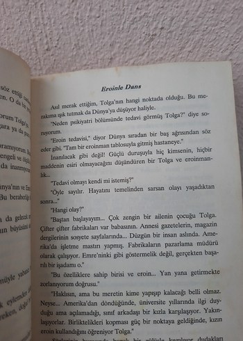 Beden Renk Canan Tan'dan Eroinle Dans romanı