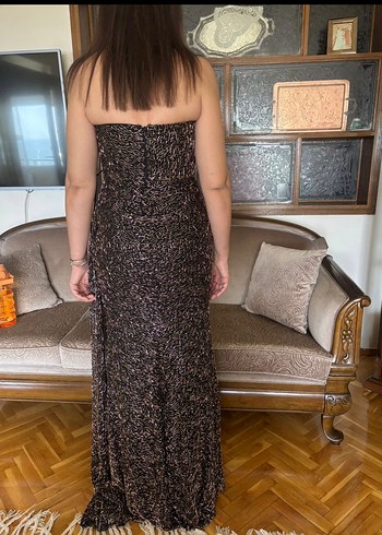 bakır renk boncuklu straplez abiye - Görsel 4