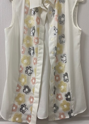 Düğmeli, Baskılı, Kolsuz Beyaz Gömlek - Görsel 2