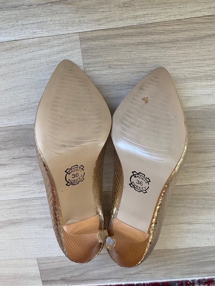 Altın Rengi Yılan Desenli Stiletto Topuklu Ayakkabı - Görsel 5