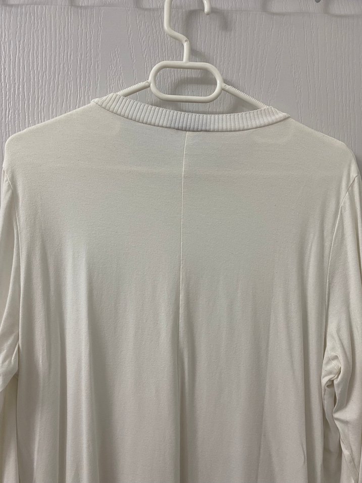 Beyaz Uzun Kollu Kadın Bluz - Görsel 3