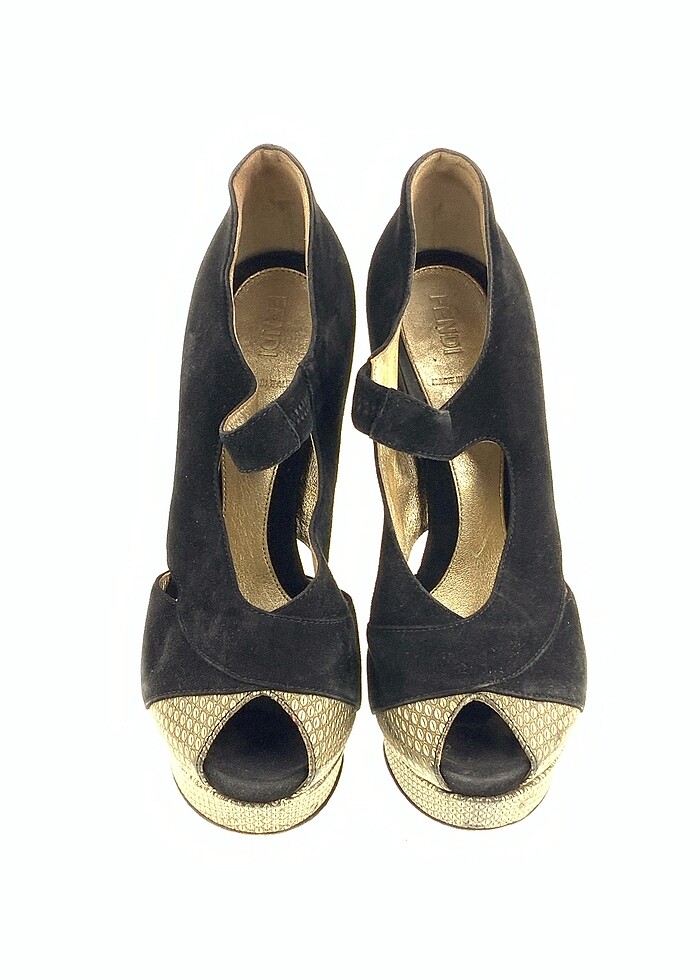 Fendi Platform %70 İndirimli. - Görsel 3