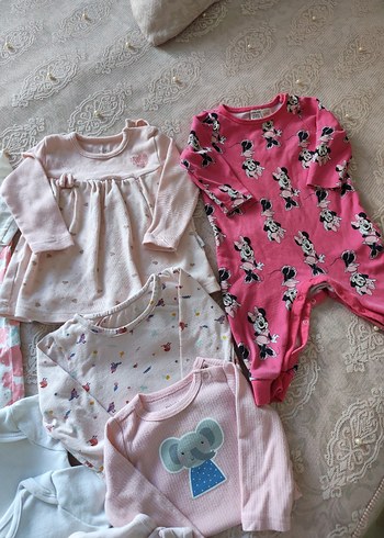 3 Ay Beden Pembe Bebek Uzun Kollu Dantel Detaylı Tulum Seti