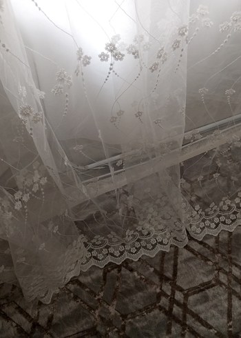 Gri Nakışlı Beyaz Tül Perde - Görsel 2