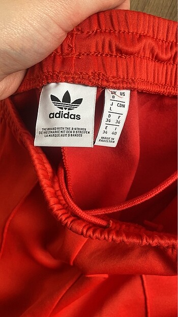 s Beden Adidas eşofman alti