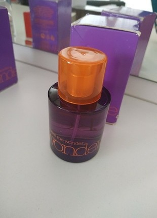 Avon make me wonder parfum