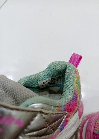 Kız Çocuk Çok Renkli Bağcıklı Spor Ayakkabı - Görsel 7