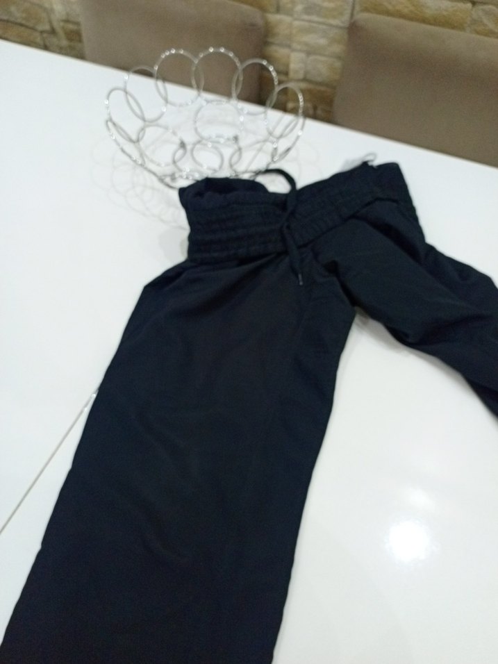 Kadın Siyah Bel Detaylı Rahat Kumaş Pantolon - Görsel 4