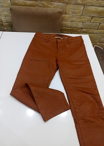 Düğmeli Kahverengi Kadın Deri Pantolon - Görsel 7