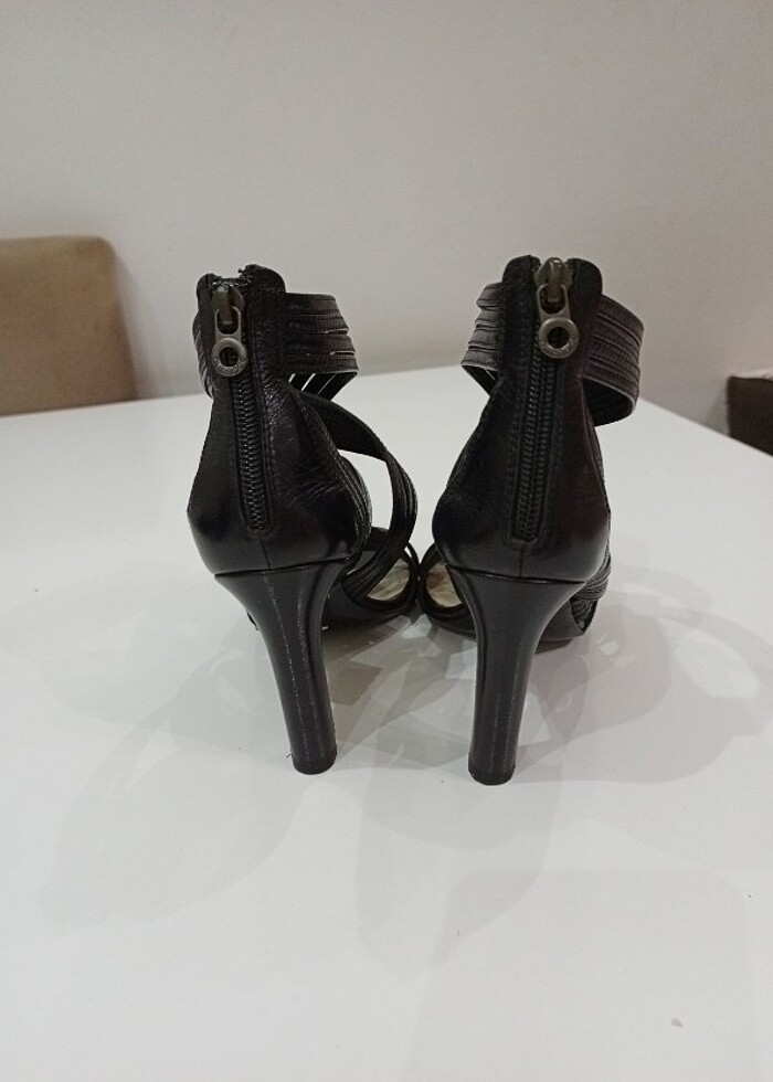 Topuklu ayakkabı - Görsel 5