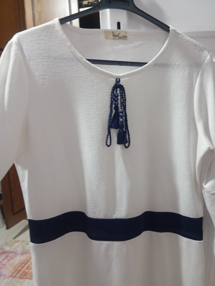 beyaz gömlek gibi bluz - Görsel 4