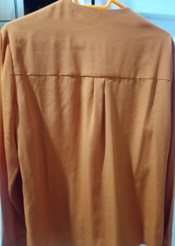 Saten V Yakalı Kadın Bluz - Görsel 3