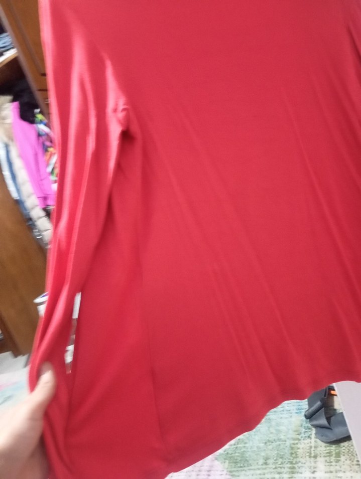 Çiçek Desenli Kırmızı bluz - Görsel 3