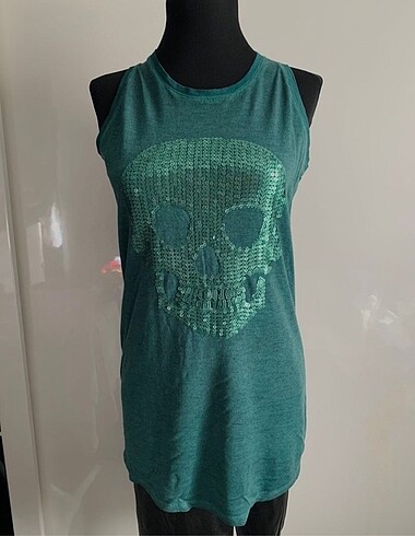 River Island River Island Skull Grunge Tshirt