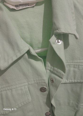 Düğmeli Yeşil Pamuklu Uzun Kollu Gömlek - Görsel 4