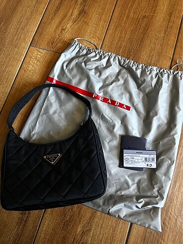 Prada Prada çanta