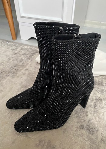 Zara Parlak Taşlı Stiletto Topuklu Bot - Görsel 3