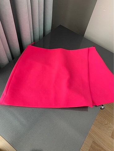 Zara asimetrik şort etek