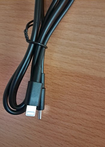 Siyah Telefon Şarj Kablosu - Görsel 3