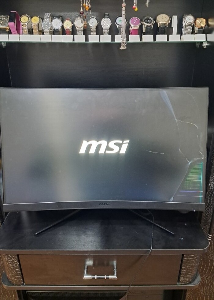 MSI Monitör Curved - Görsel 2