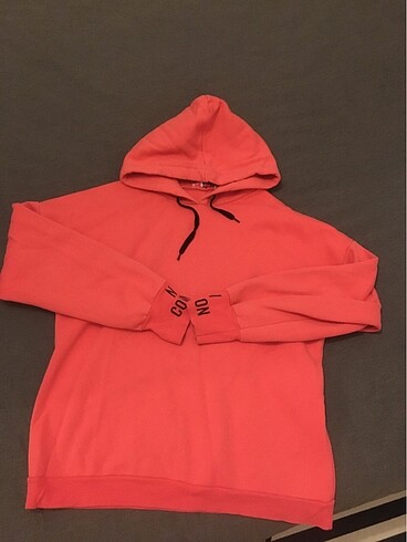 Arkası yazıılı sweatshirt - Görsel 2