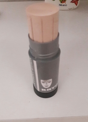 kryolan stick