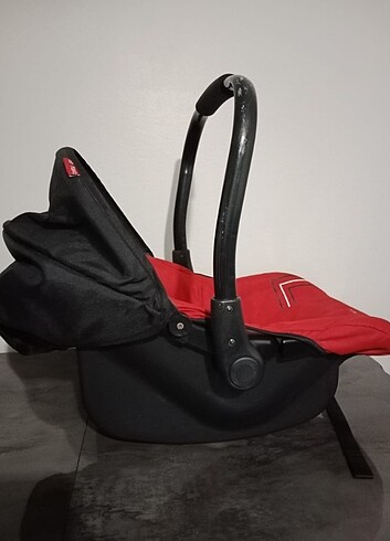 9- 18 kg Beden Bebek arabasi 